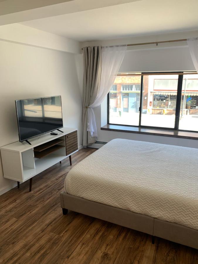 The Brooks Hotel Restaurant And Lounge Уоллес Экстерьер фото