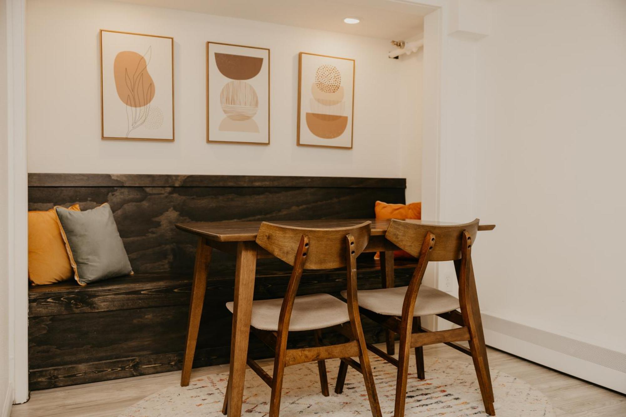 The Brooks Hotel Restaurant And Lounge Уоллес Экстерьер фото